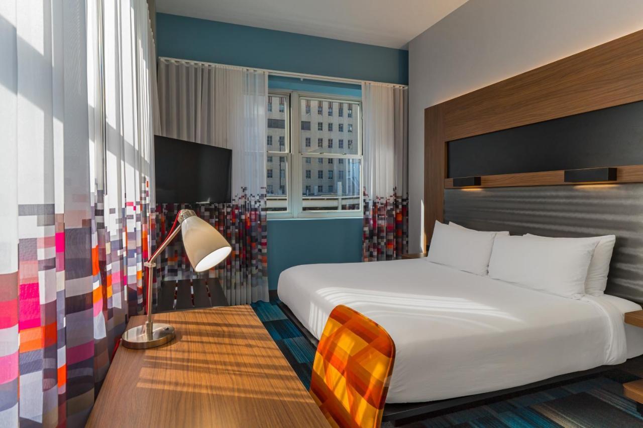 Hotel Aloft Houston Downtown Extérieur photo